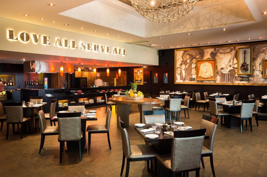 Hard Rock Hotel Goa קלנגוטה מראה חיצוני תמונה Interior of the restaurant