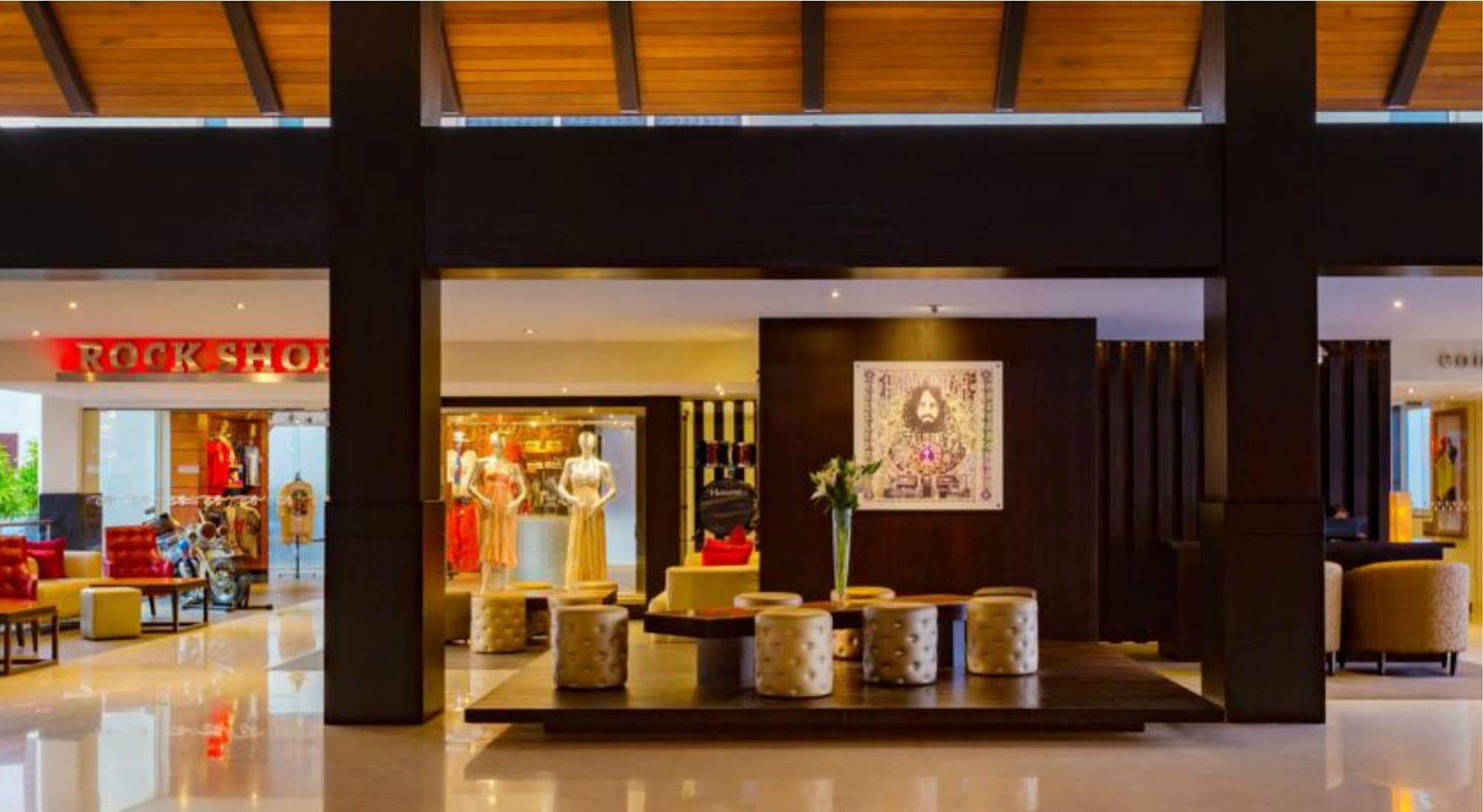 Hard Rock Hotel Goa קלנגוטה מראה חיצוני תמונה The Village Outlets